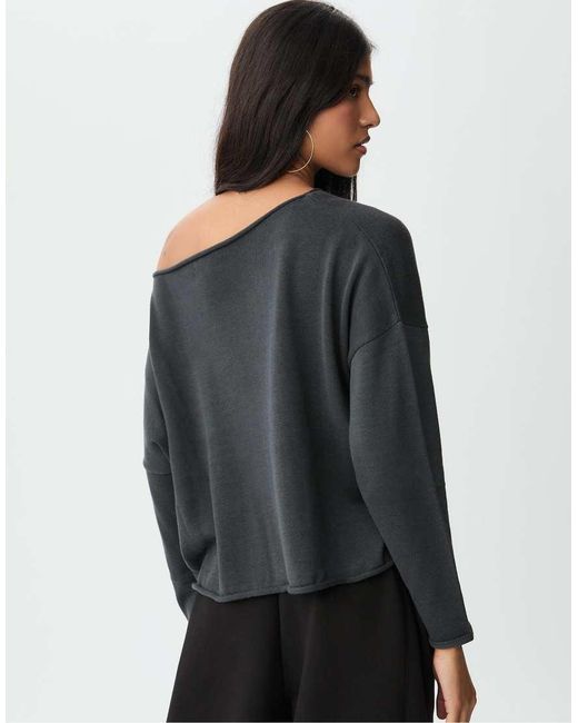 Stradivarius Black Boat Neck Cropped Sweater