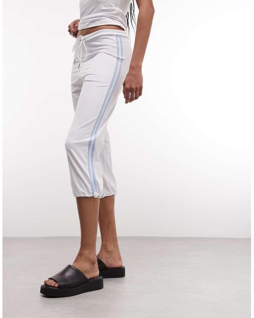 Collusion Metallic Sporty Low Rise Trackpant Capris