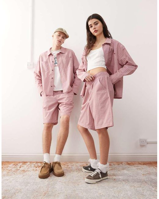Reclaimed (vintage) Uniseks Langere Short in het Pink