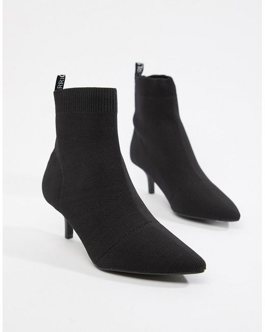 Pull&Bear Kitten Heel Sock Boot in Black | Lyst Australia