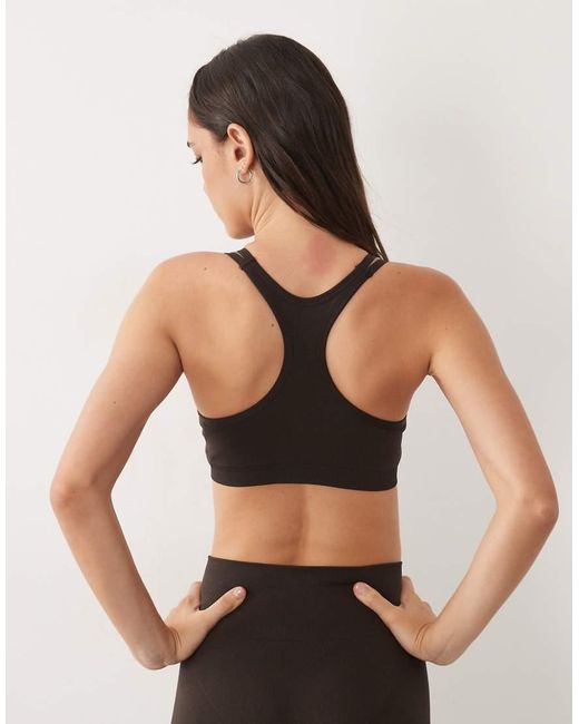 4505 Black Seamless Shine Light Support Sports Bra With Removable Padding