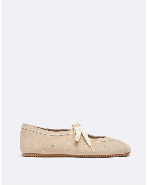 Stradivarius White Leather Bow Sneakerinas