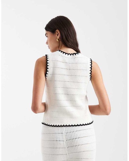 New Look White Co-Ord Blanket Stitch Waistcoat