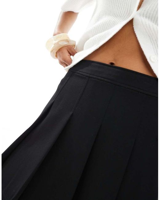 New Look White Box Pleat Mini Skirt