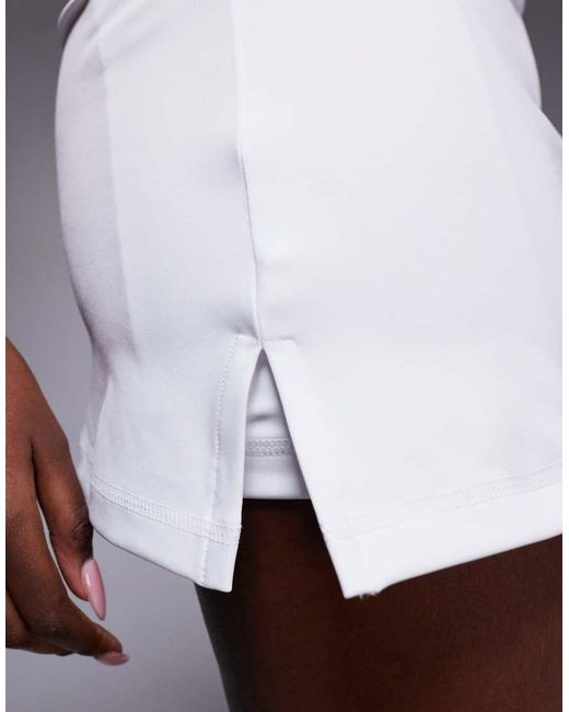 Gonna Stile Tennis Tecnica Per Padel Bianca Con Pantaloncini Integrati di 4505 in White