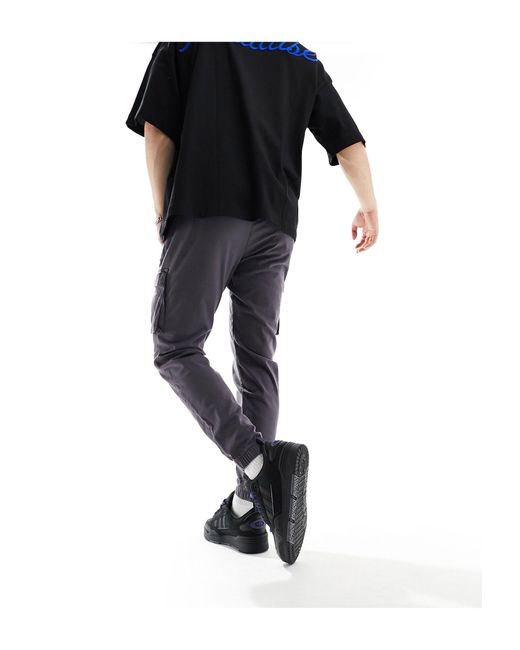 Hollister – eng geschnittene cargo-jogginghose in Black für Herren