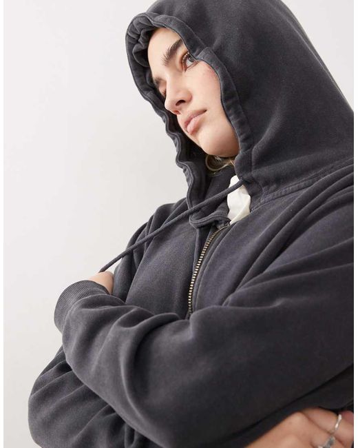 Sudadera Corta Extragrande Con Capucha Y Cremallera De Monki de color Blue