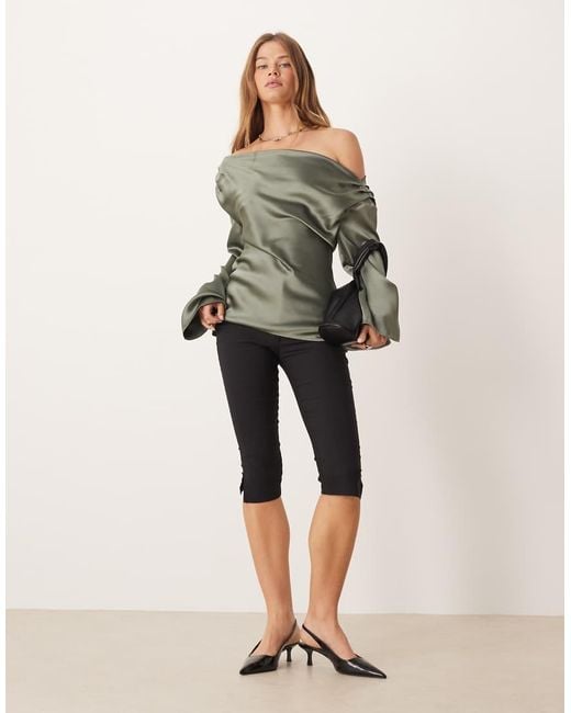 Top di ASOS in Green