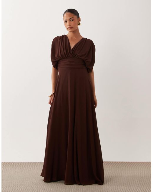 Robe TFNC London en coloris Brown