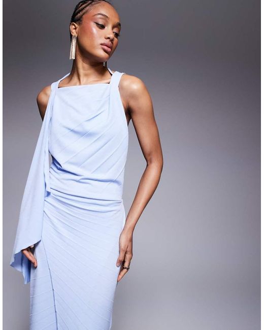 Vestido Largo Plisado Con Cuello Barco Y Detalle Anudado En La Espalda De Asos Design Tall ASOS de color Blue