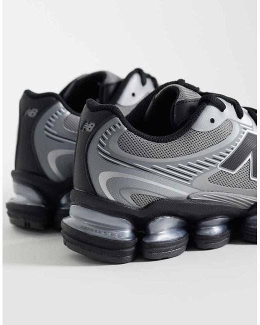 New Balance Gray 2000 Trainers for men