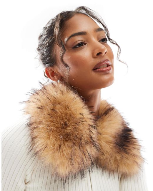 Top en maille zippé à col en fausse fourrure - écru Bershka en coloris White