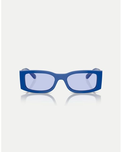 Occhiali Da Sole Rettangolari Con Lenti Viola di Vogue in Blue