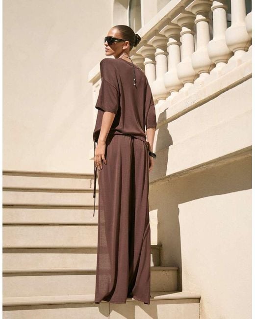 4th & Reckless Natural Fine Knit Drape Front Thigh Split Maxi Beach Skirt