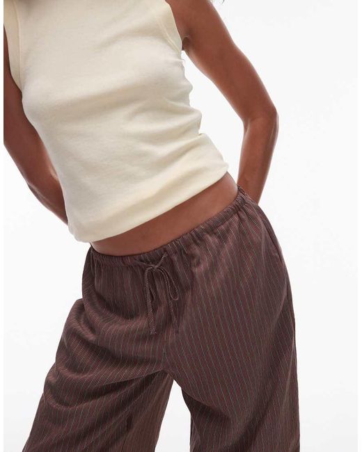 Pantalones Marrón A Rayas De Pernera Ancha Con Cordón Ajustable De (Parte De Un Conjunto) TOPSHOP de color Purple
