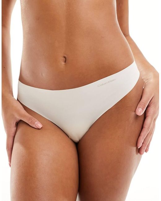 Perizoma Micro Invisibile Color Avorio di Calvin Klein in Brown
