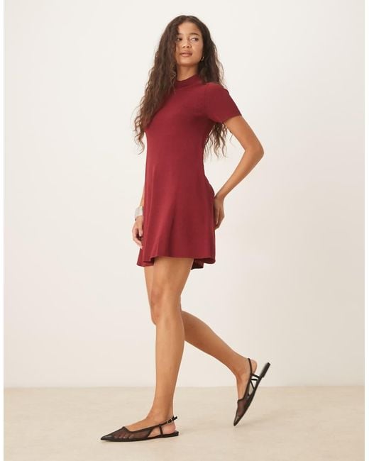 Vestito Corto A Maniche Corte Accollato di Mango in Red