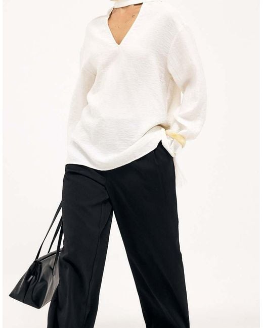 NA-KD White Scarf Fringe Detail Blouse