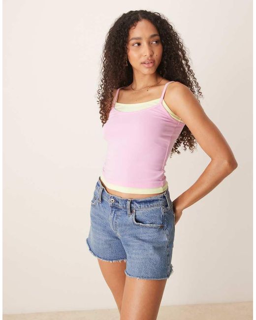 Top De Tirantes Con Diseño De Dos Capas De ASOS de color Blue