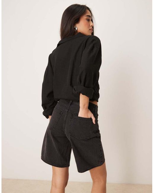 Abercrombie & Fitch Black Classic Mid Rise Bermuda Shorts
