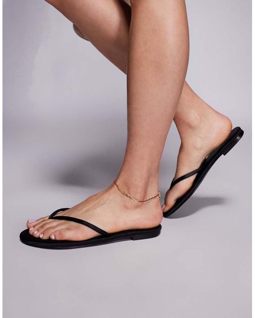 SIMMI Gray Simmi London Elmas Satin Toe Thong Sandals