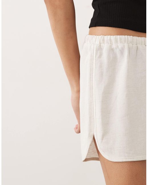 Mini-short ASOS en coloris Natural