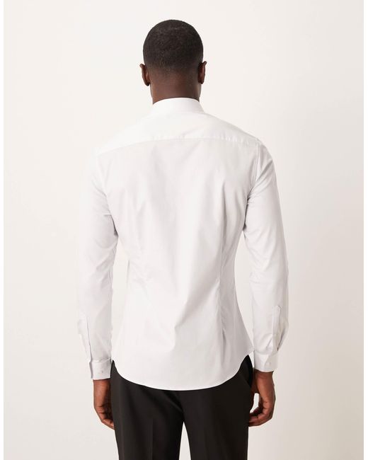 Chemise satinée ajustée en tissu facile à repasser ASOS pour homme en coloris White