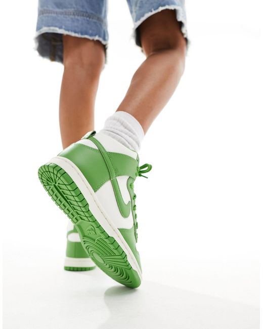 Nike Green Dunk High Trainers