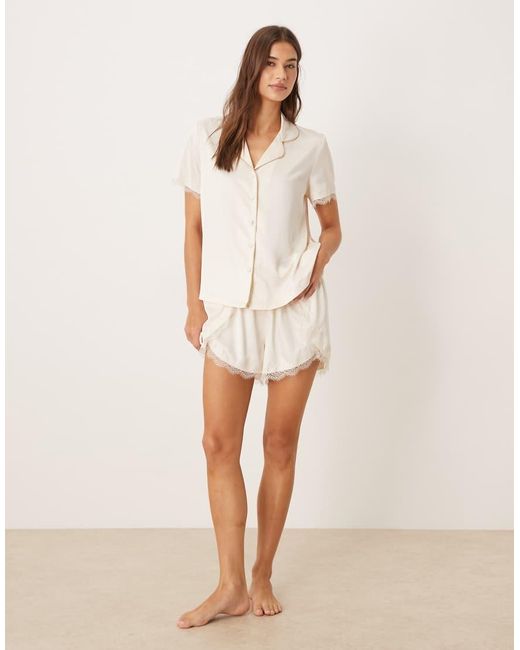 Chelsea Peers White Bridal Satin Button Up Lace Cuff Short Nightwear Set