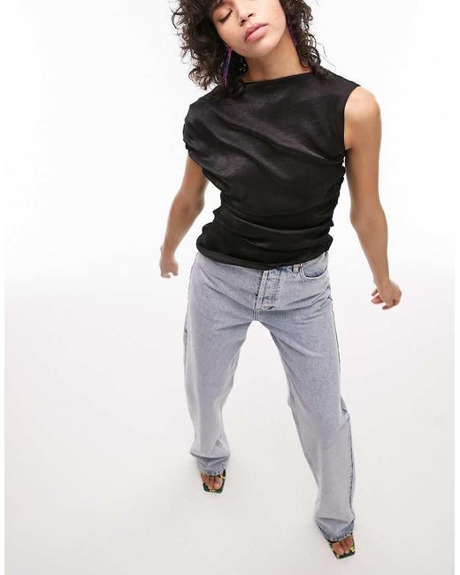 TOPSHOP Mouwloze Gerimpelde Top Van Satijn in het Black