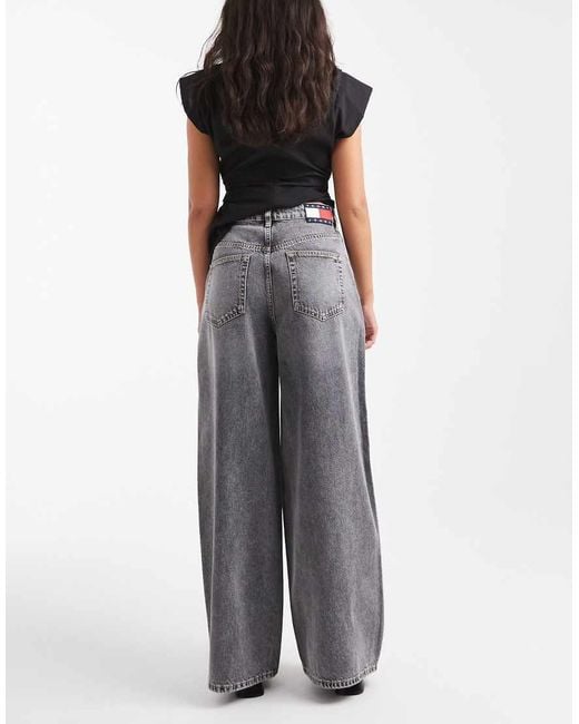 Vaqueros Lavado De Pernera Ancha Suelta Charlie De Tommy Hilfiger de color Gray