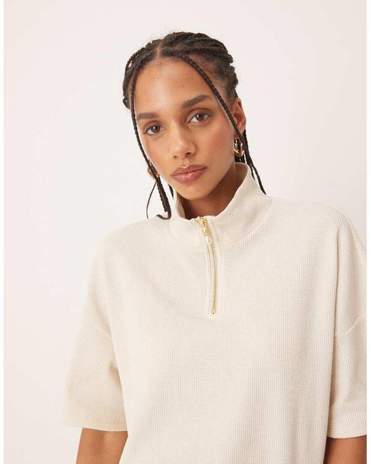 Vila Rechte Top Van Wafelstof Met 1/4 Rits Met Imitatieparel in het Natural