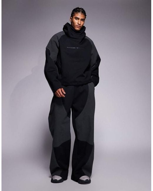 Nike Black Tech Boreas Open Hem joggers for men