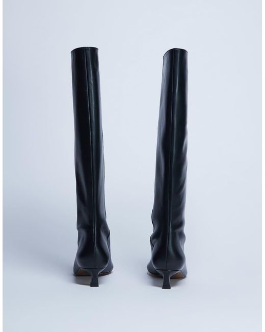 Botas Por La Rodilla Negras Con Puntera Fina De Cuero Premium Sophie De TOPSHOP de color Blue