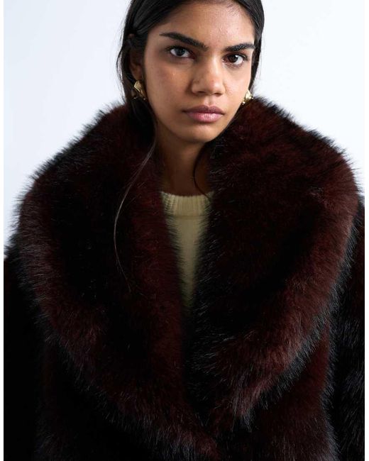 Cappotto Squadrato Bordeaux Scuro di TOPSHOP in Blue