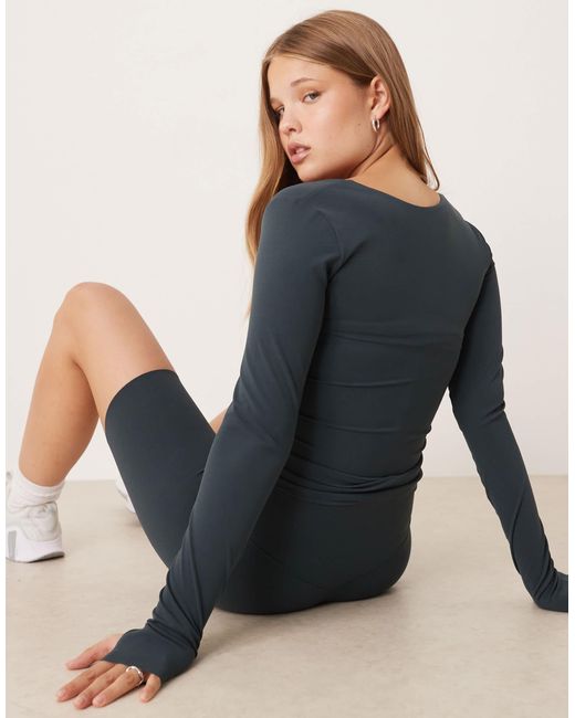 Nike - zenvy - t-shirt Nike en coloris Blue