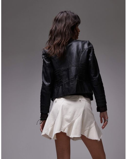 Mini-jupe taille basse avec détails circulaires - beige clair Monki en coloris White