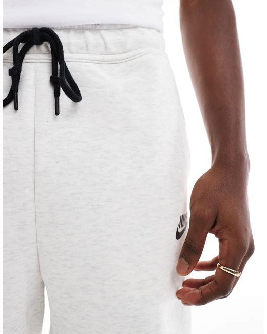 Club - short technique en molleton Nike pour homme en coloris White