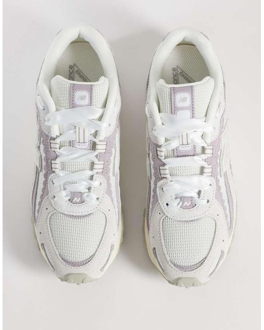 New Balance White 204l Scallop Trainers