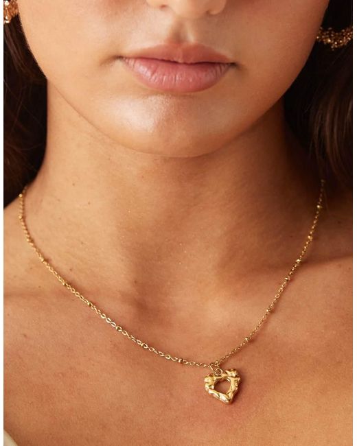 Collar Con Colgante De Corazón Efecto Fundido De Acero Inoxidable Resistente Al Agua De ASOS de color Brown