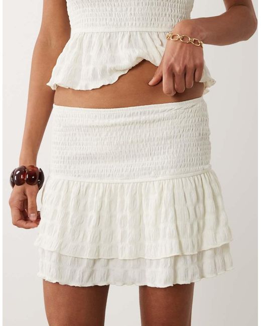 Kaiia Natural Exclusive Shirred Waist Textured Ruffle Hem Rara Mini Skirt