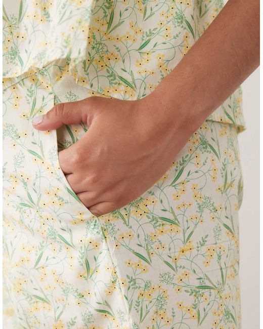 Mama.licious Natural Mamalicious Maternity Drawstring Short Co-Ord