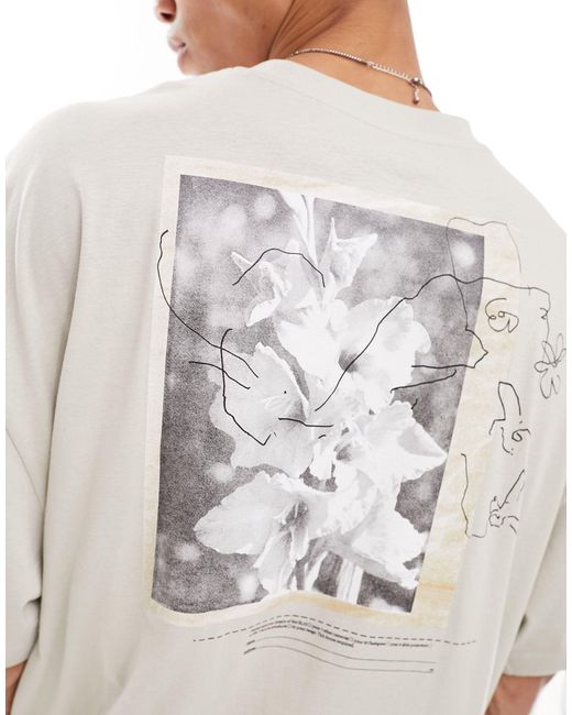 Unisex - t-shirt grigia con stampa fotografica di fiori di Collusion in Natural