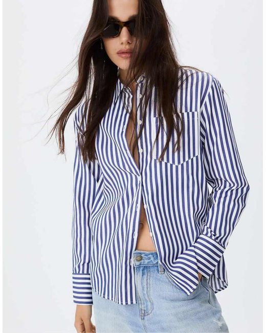 Stradivarius Basic Gestreept Poplin Overhemd Met Zak in het Blue