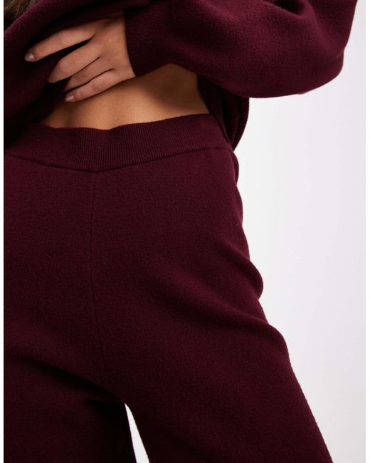 4th & Reckless Red – strickhose