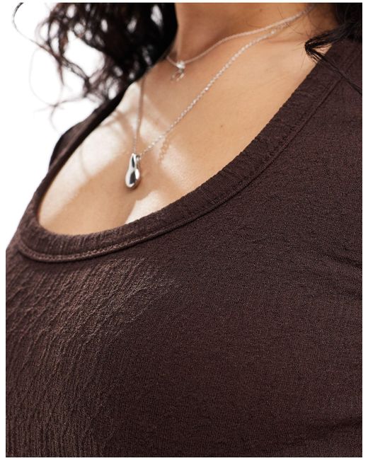 Cotton on - t-shirt ajusté en maille pointelle à encolure dégagée - marron Cotton On en coloris Black