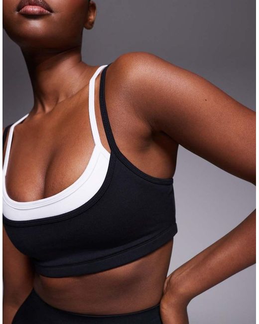 4505 Black Double Layer Strappy Sports Bra With Removable Padding