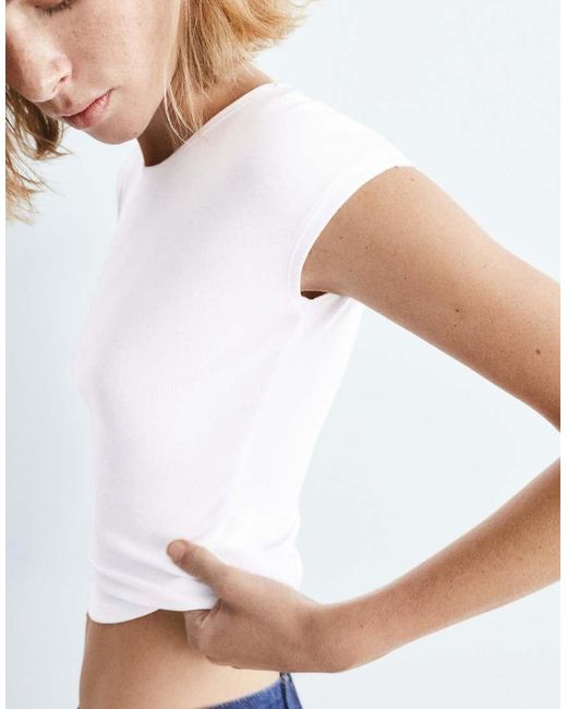 Pull&Bear White Fitted T-shirt With Full Sleeves