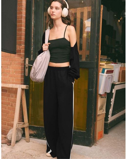 Stradivarius Black Cropped Top And Bolero Set