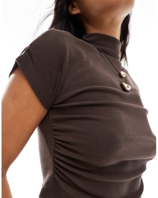 Top Marrón De Manga Corta Con Cuello Alto Y Lateral Fruncido De (Parte De Un Conjunto) 4th & Reckless de color Brown